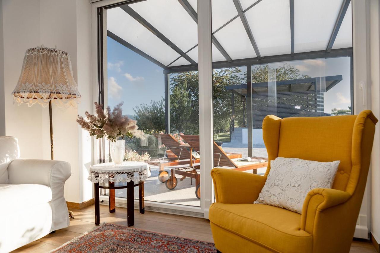 Sunny Hill Appartement Vremski Britof Buitenkant foto